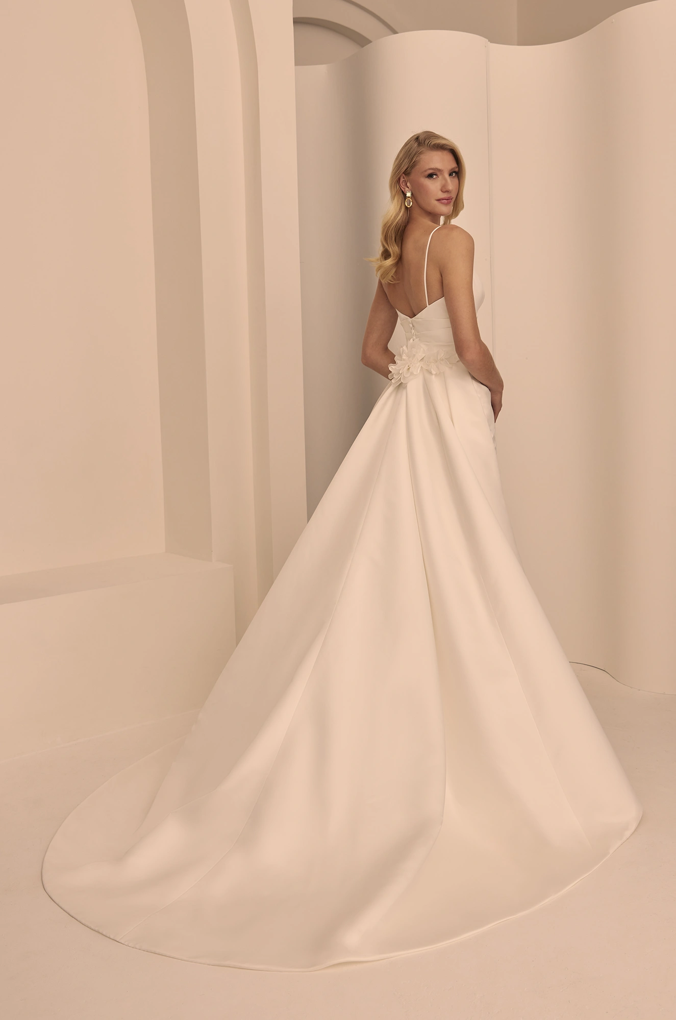 mikaella-bridal-wedding-dresses-M2500-Back of Dress