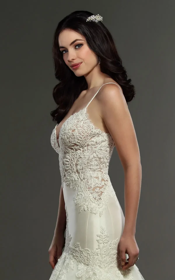 Martina Liana - Style #906 (Discontinued) - Side of Gown